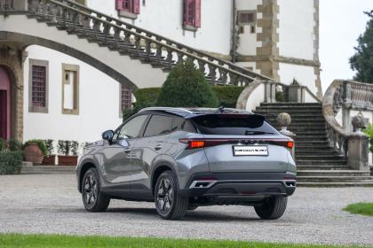 Πρεμιέρα στην Ελλάδα για τα Omoda 5 SHS-H και Omoda 9 SHS-P AWD
